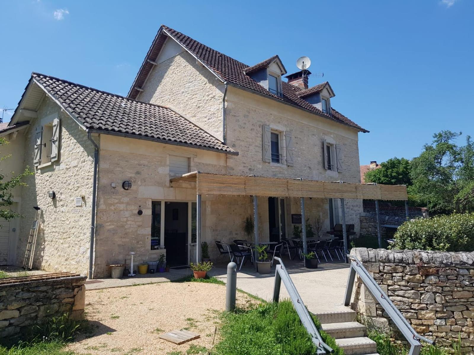 Auberge De Carlucet Экстерьер фото
